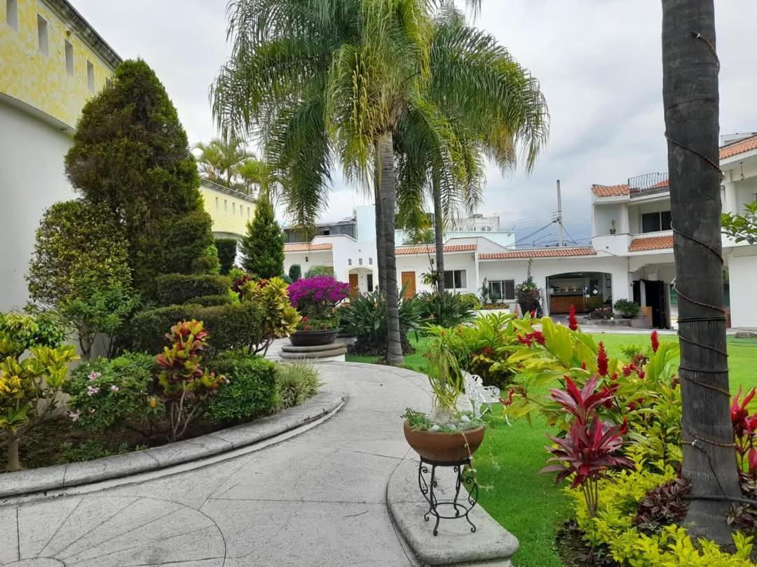 Los Canarios Cuernavaca Exterior foto