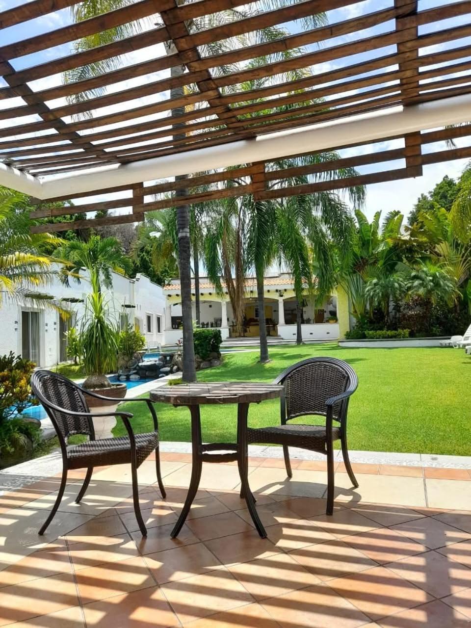 Los Canarios Cuernavaca Exterior foto